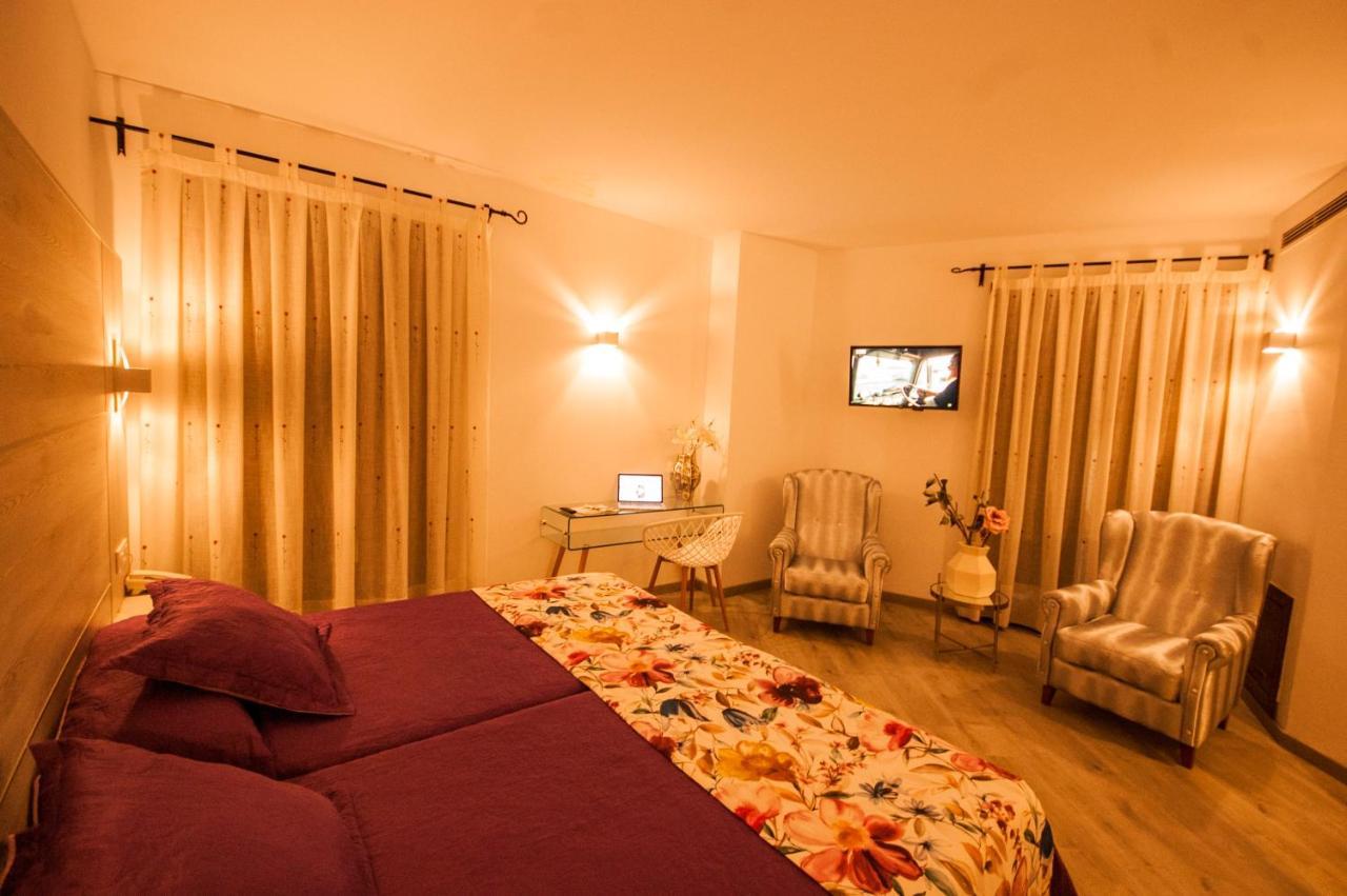 Hotel Hc Zoom Pozoblanco Buitenkant foto